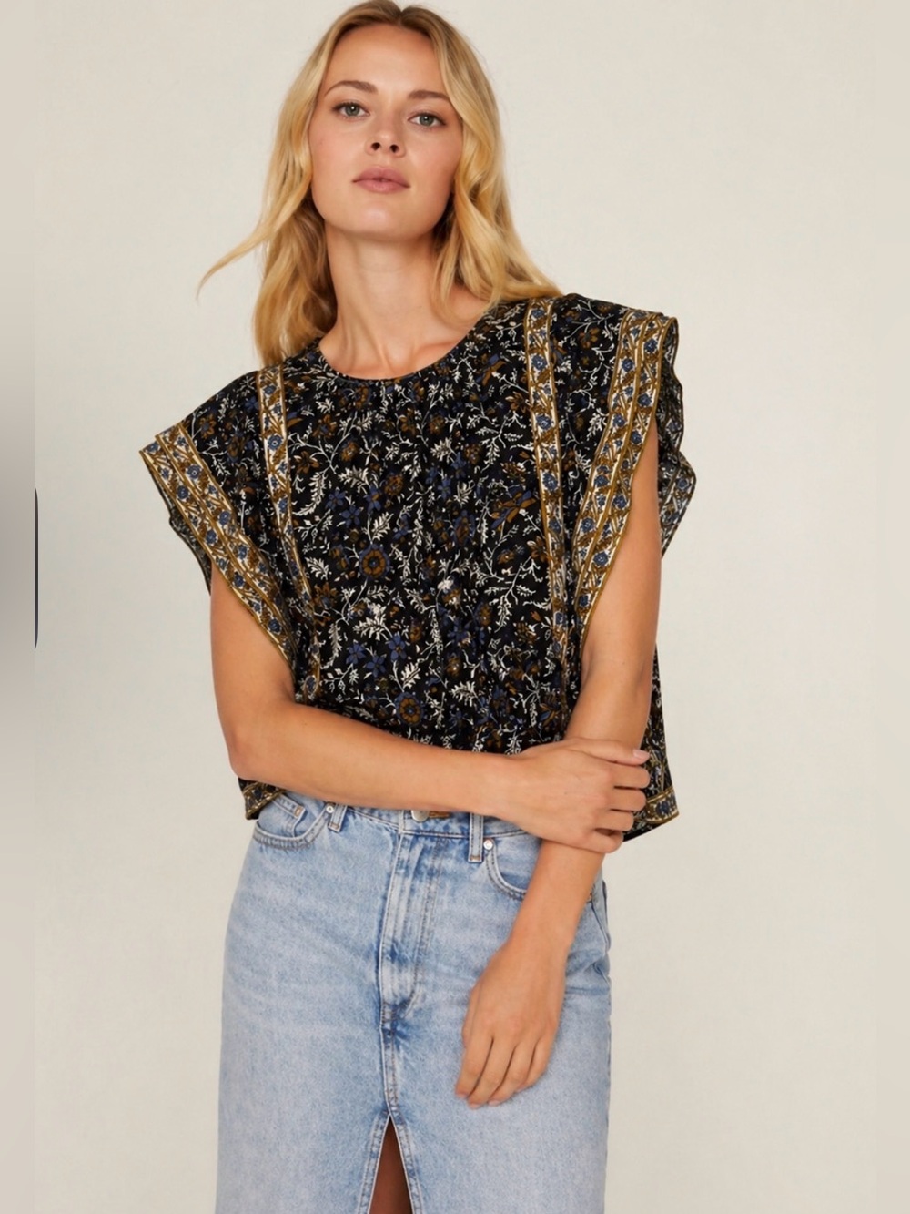 Sea New York Black and Gold Floral Cap-Sleeve Blouse